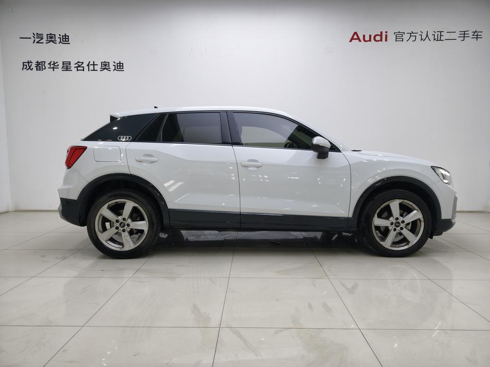Audi Audi Q2L