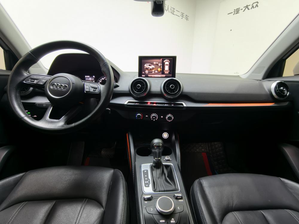 Audi Audi Q2L