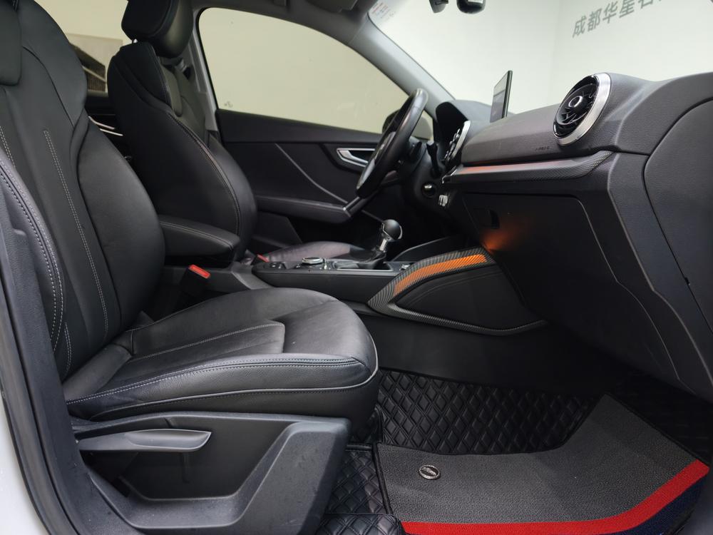 Audi Audi Q2L