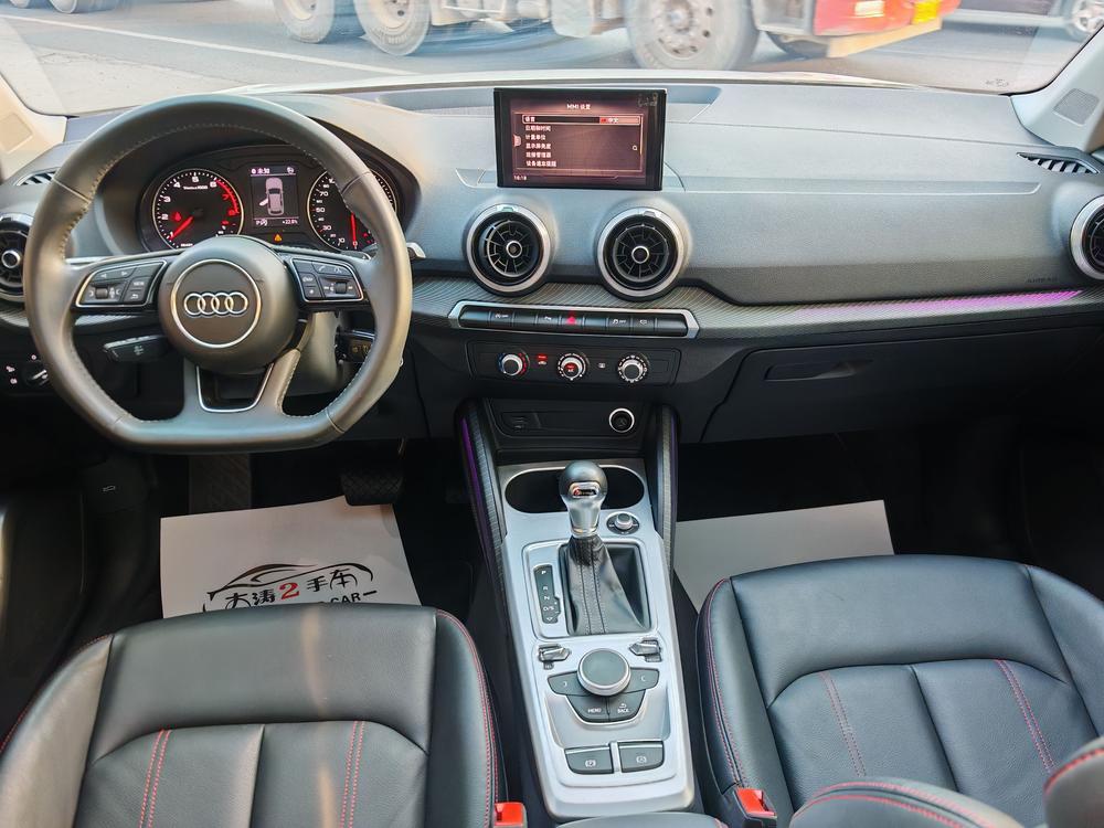 Audi Audi Q2L