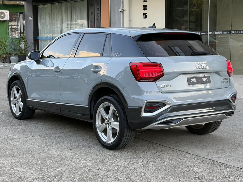 Audi Audi Q2L