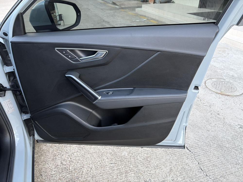Audi Audi Q2L