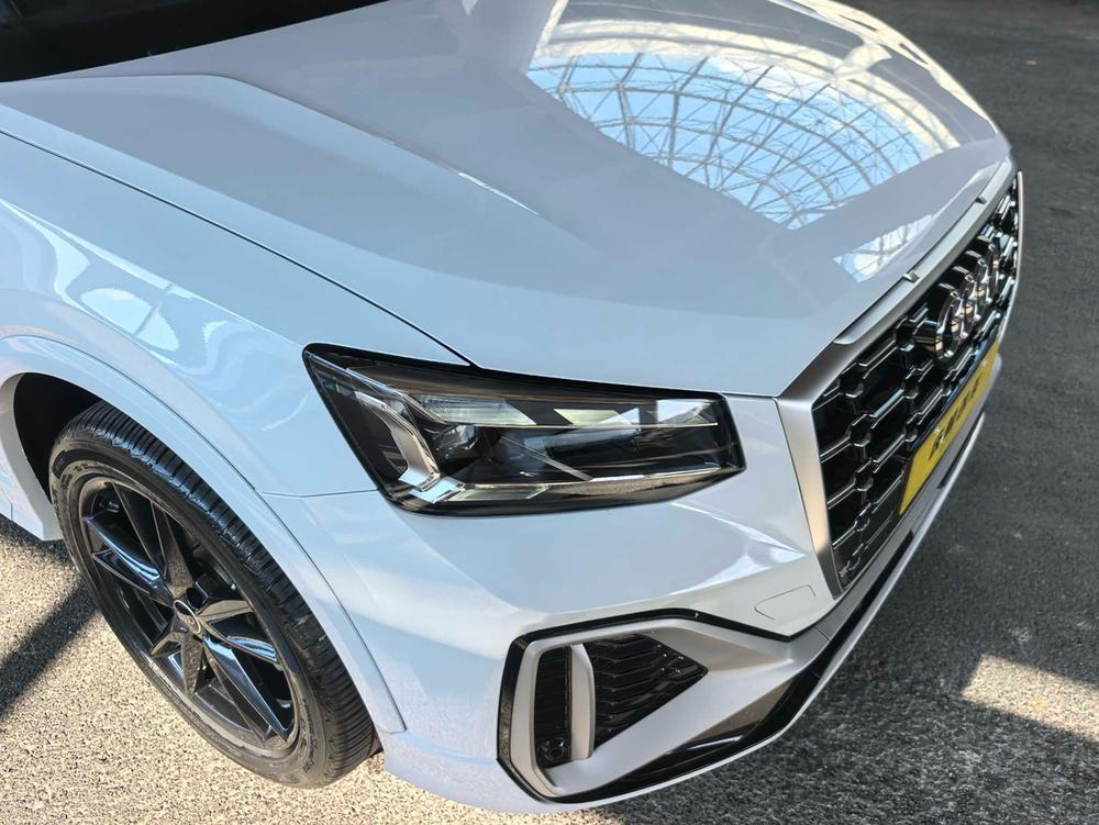 Audi Audi Q2L
