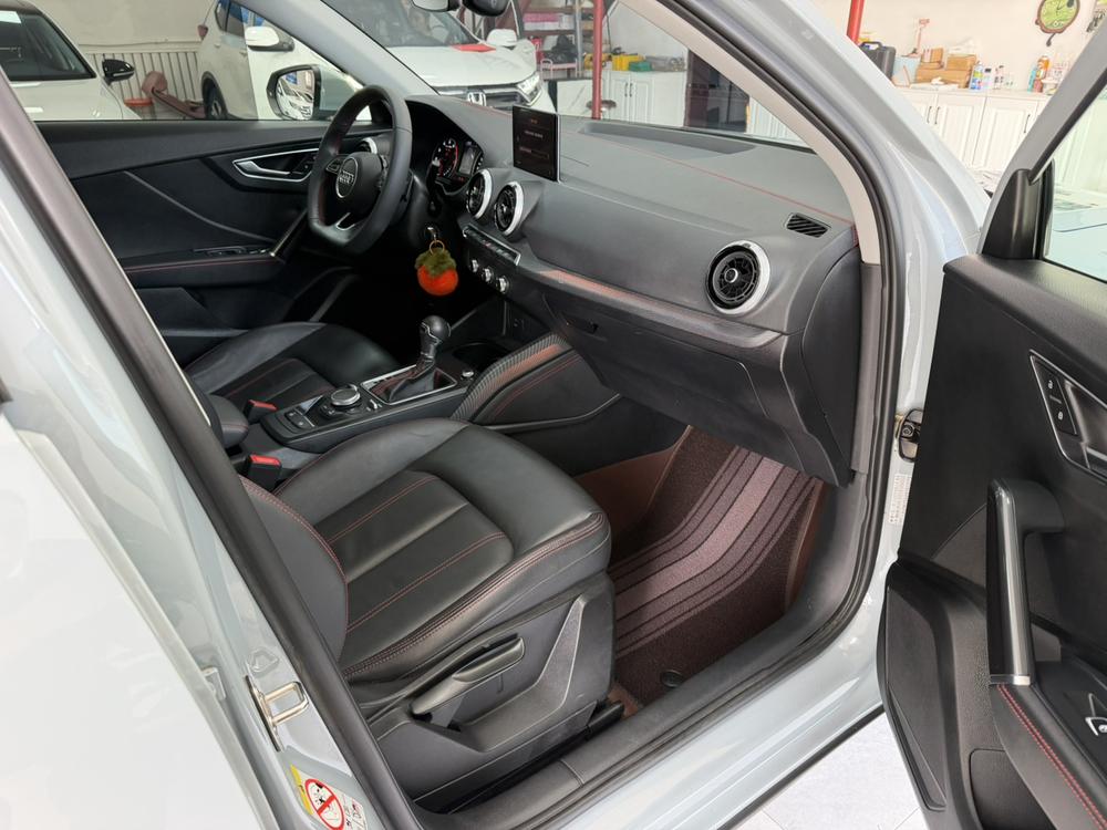 Audi Audi Q2L