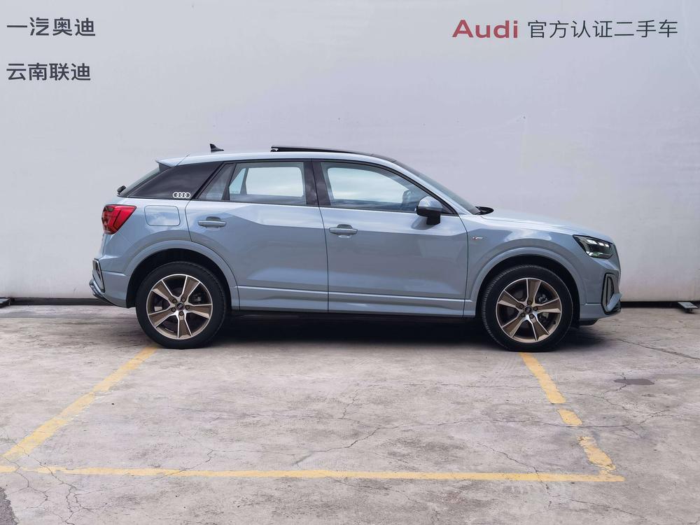Audi Audi Q2L