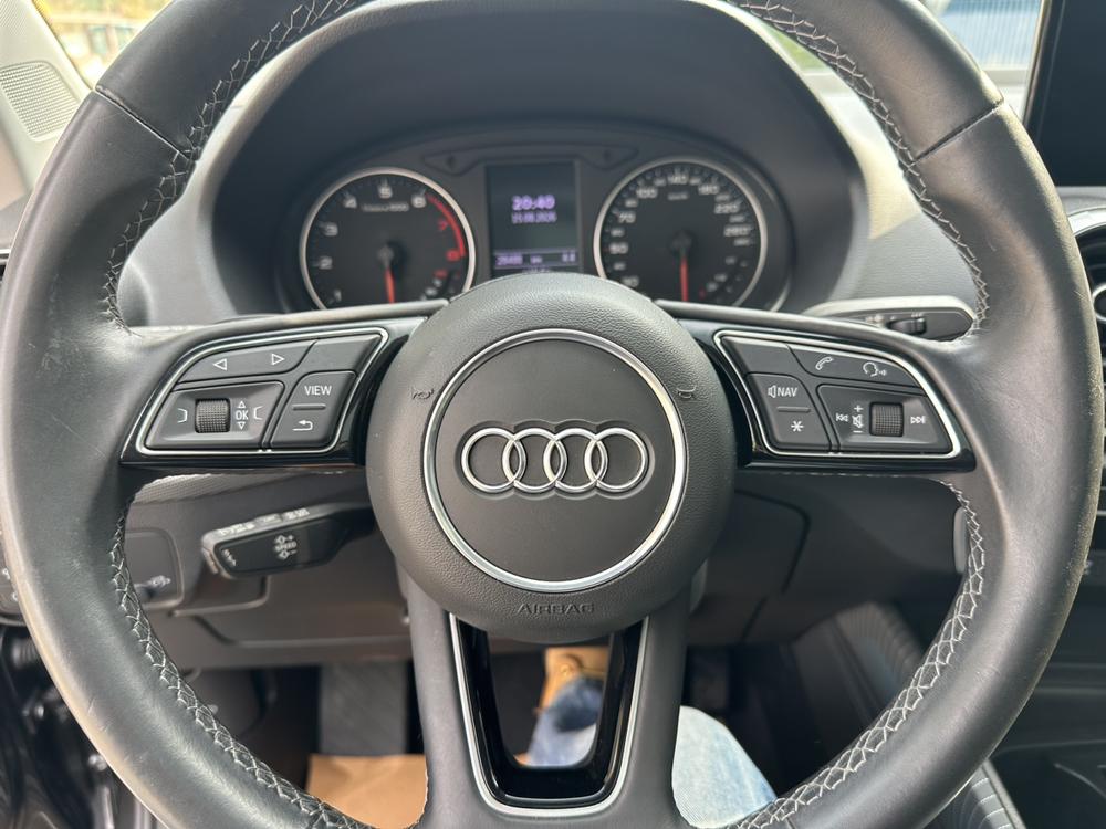 Audi Audi Q2L