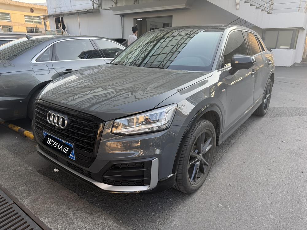 Audi Audi Q2L