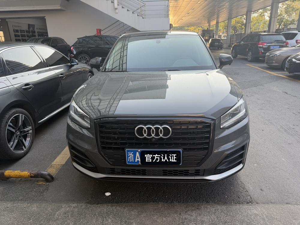 Audi Audi Q2L