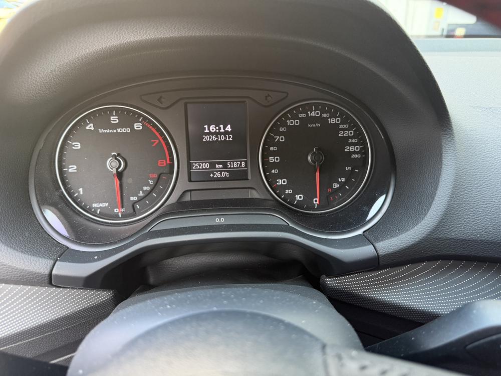 Audi Audi Q2L
