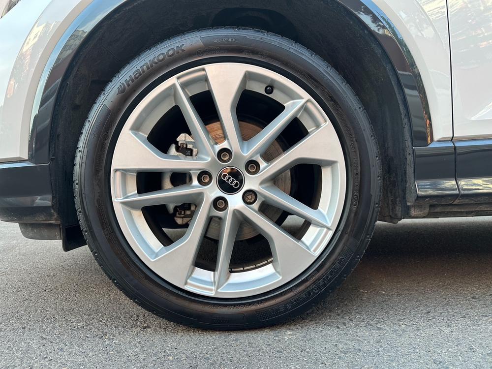 Audi Audi Q2L