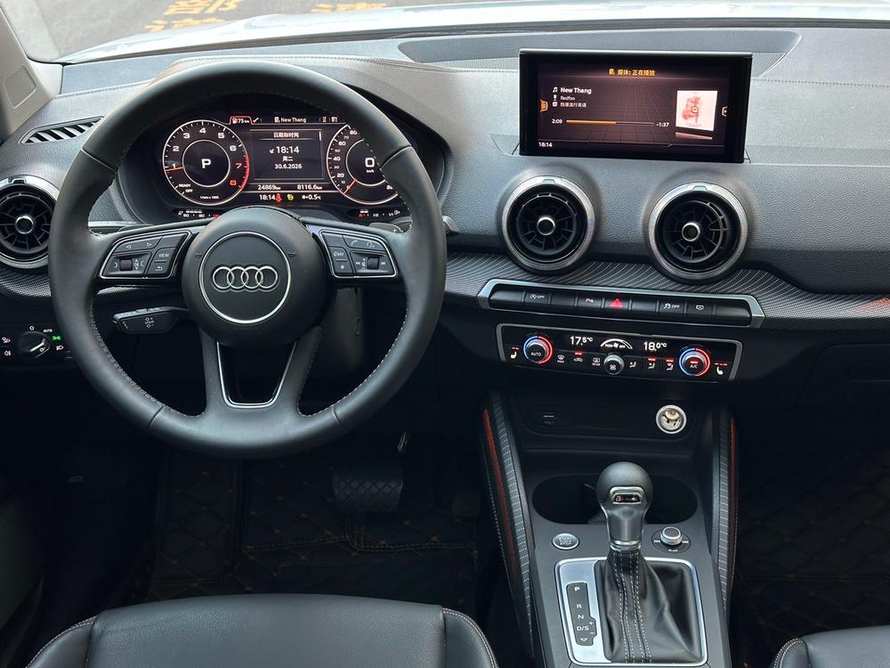 Audi Audi Q2L