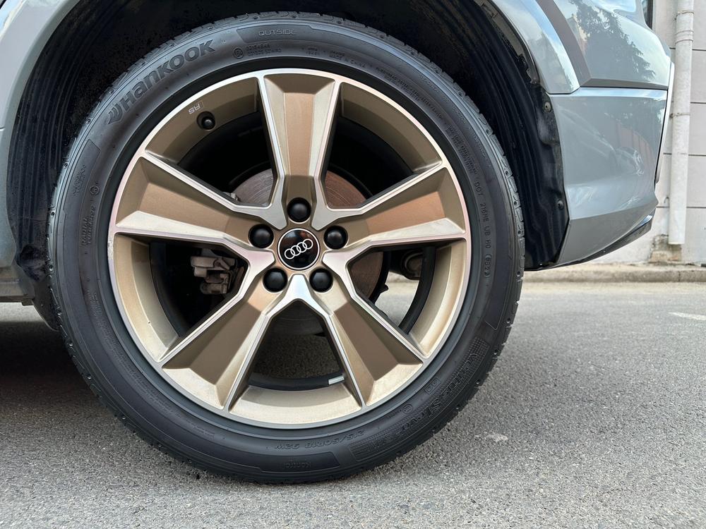 Audi Audi Q2L