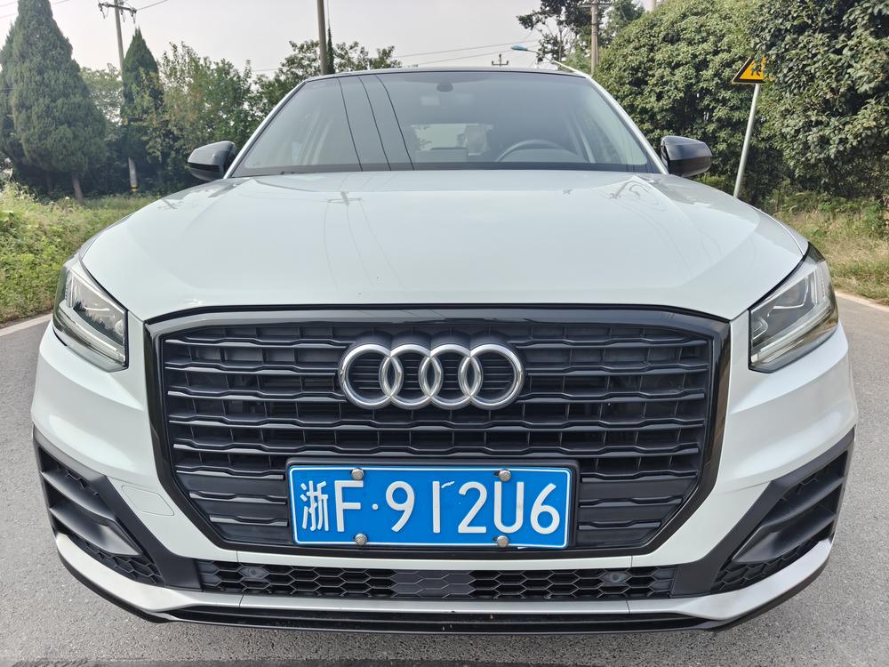 Audi Audi Q2L