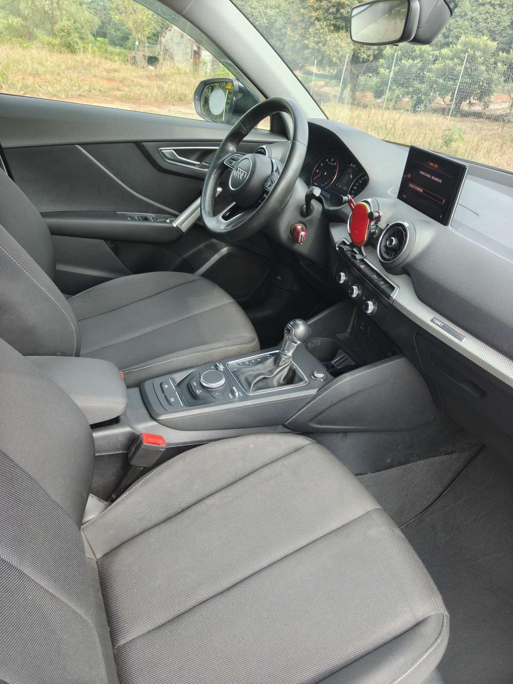 Audi Audi Q2L