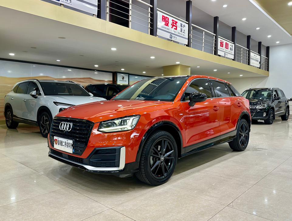 Audi Audi Q2L