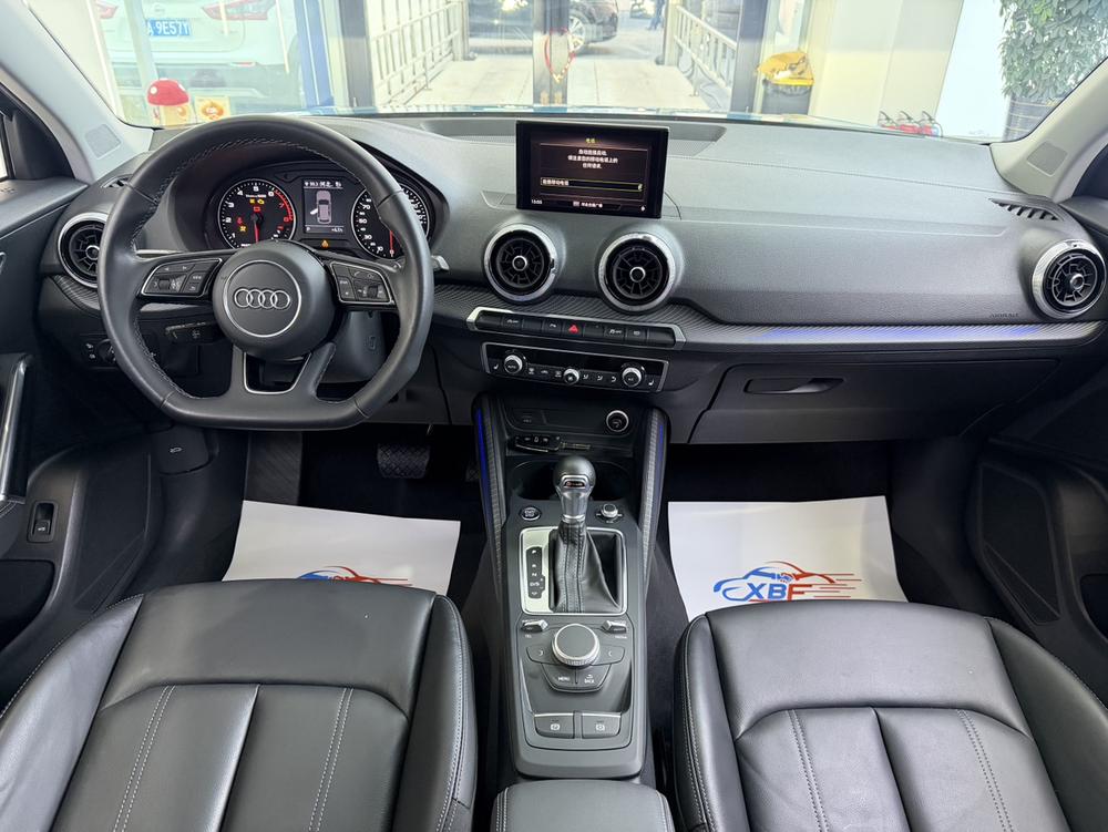 Audi Audi Q2L