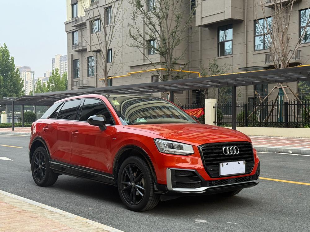 Audi Audi Q2L