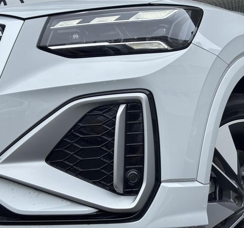 Audi Audi Q2L