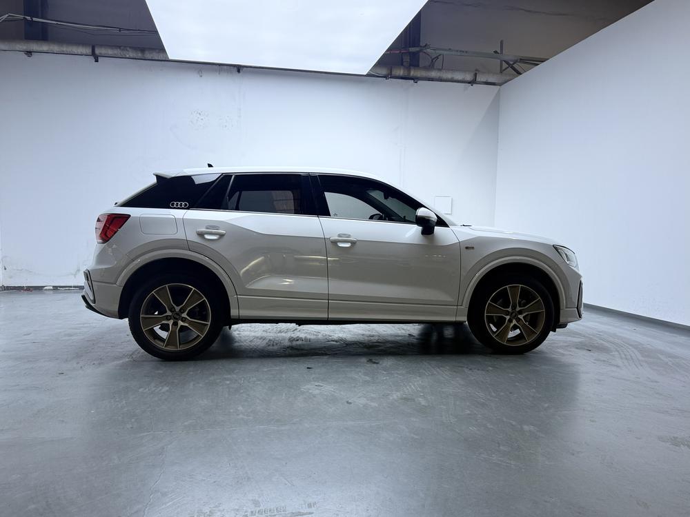 Audi Audi Q2L