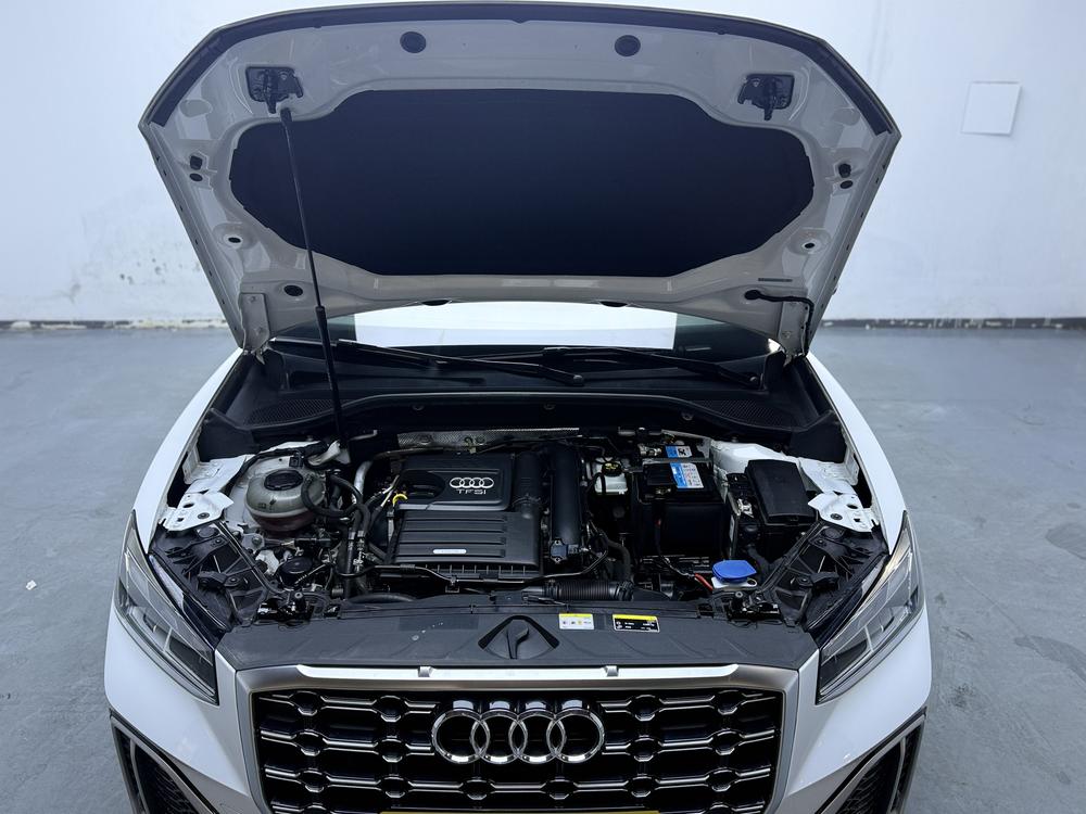 Audi Audi Q2L