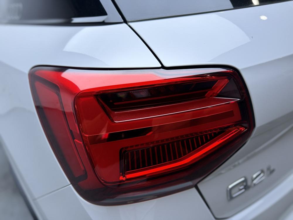 Audi Audi Q2L