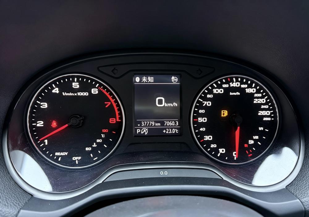 Audi Audi Q2L