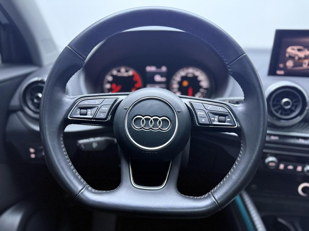 Audi Audi Q2L