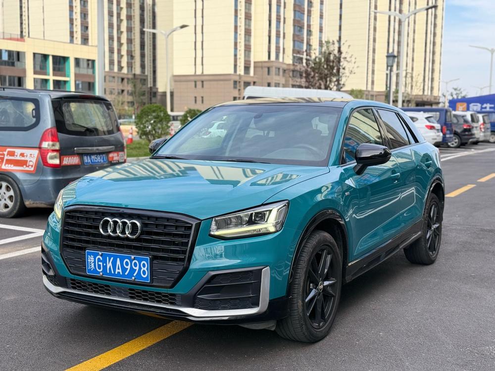 Audi Audi Q2L