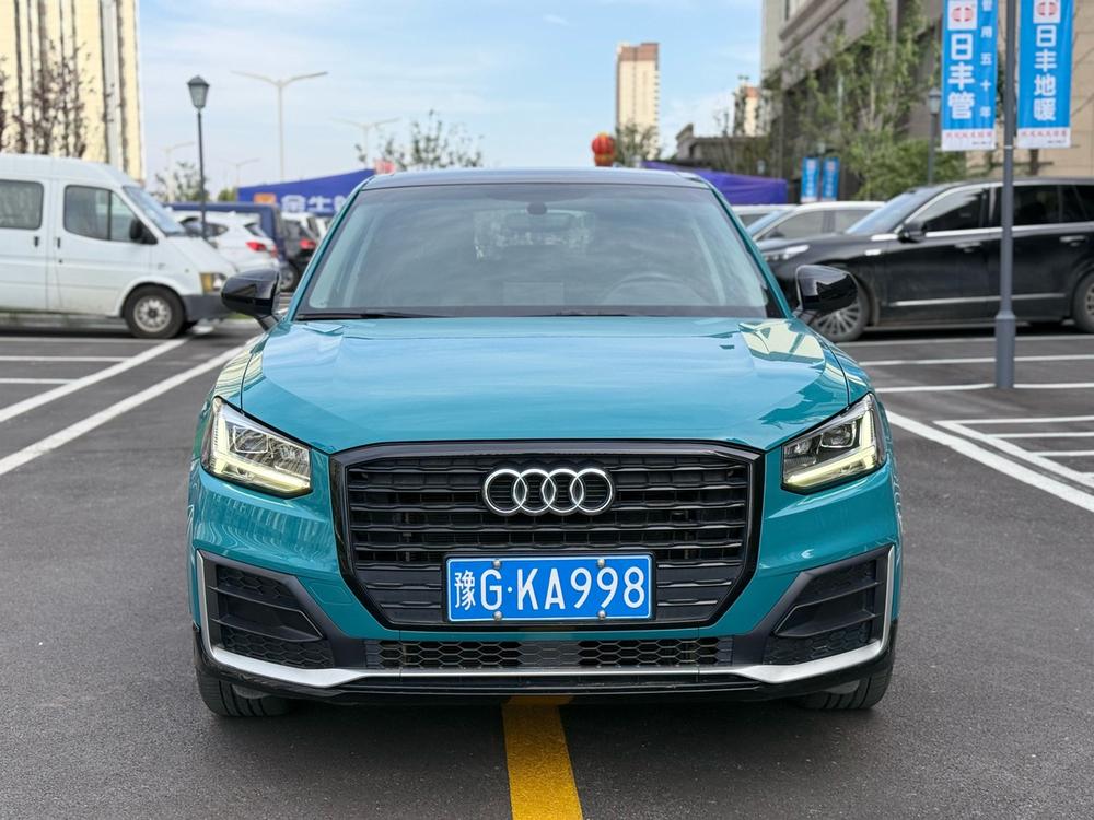 Audi Audi Q2L