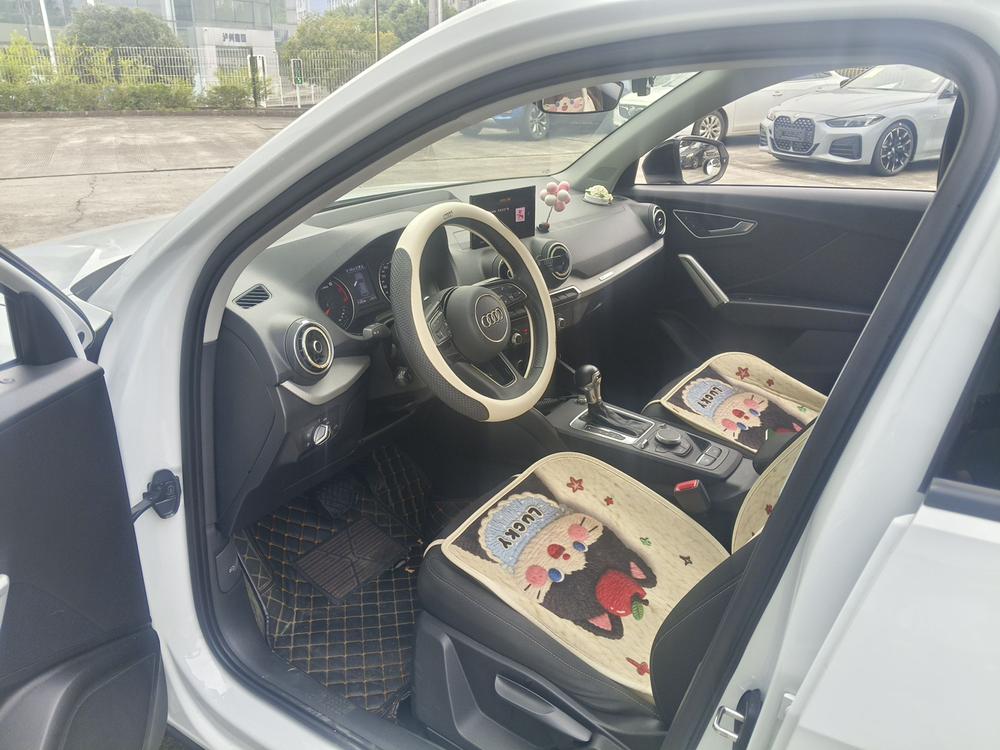 Audi Audi Q2L
