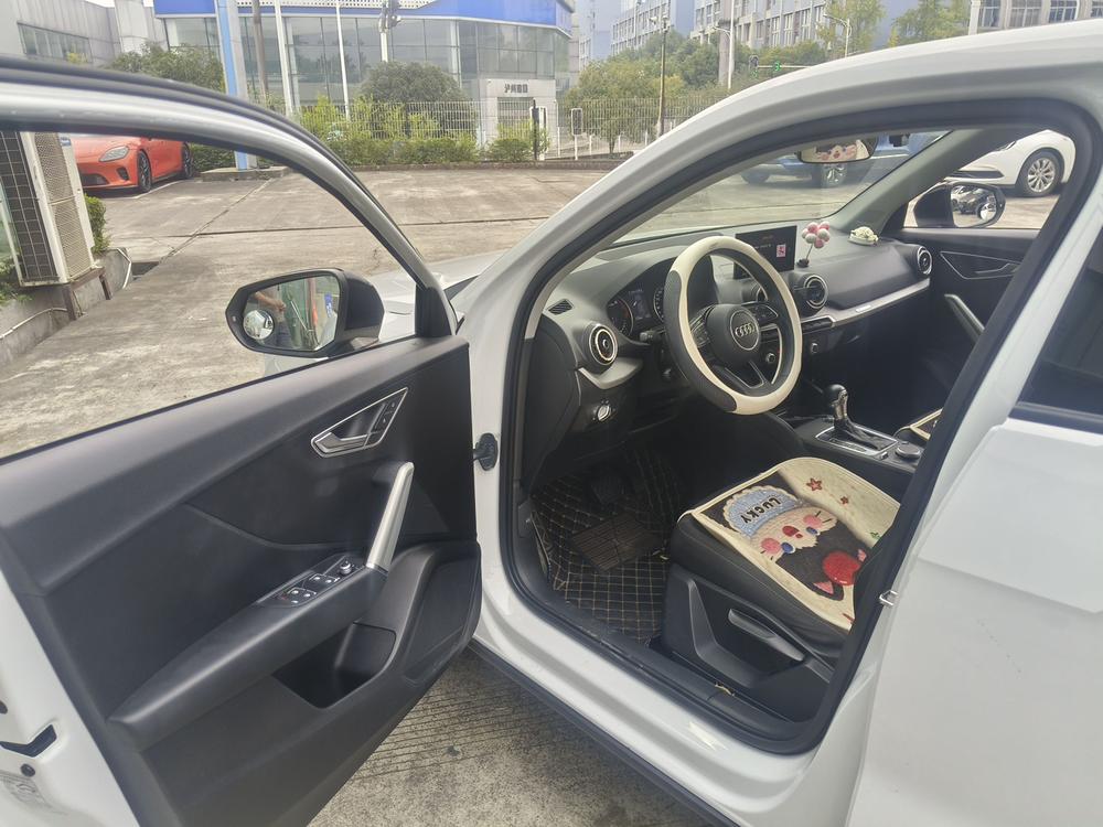 Audi Audi Q2L