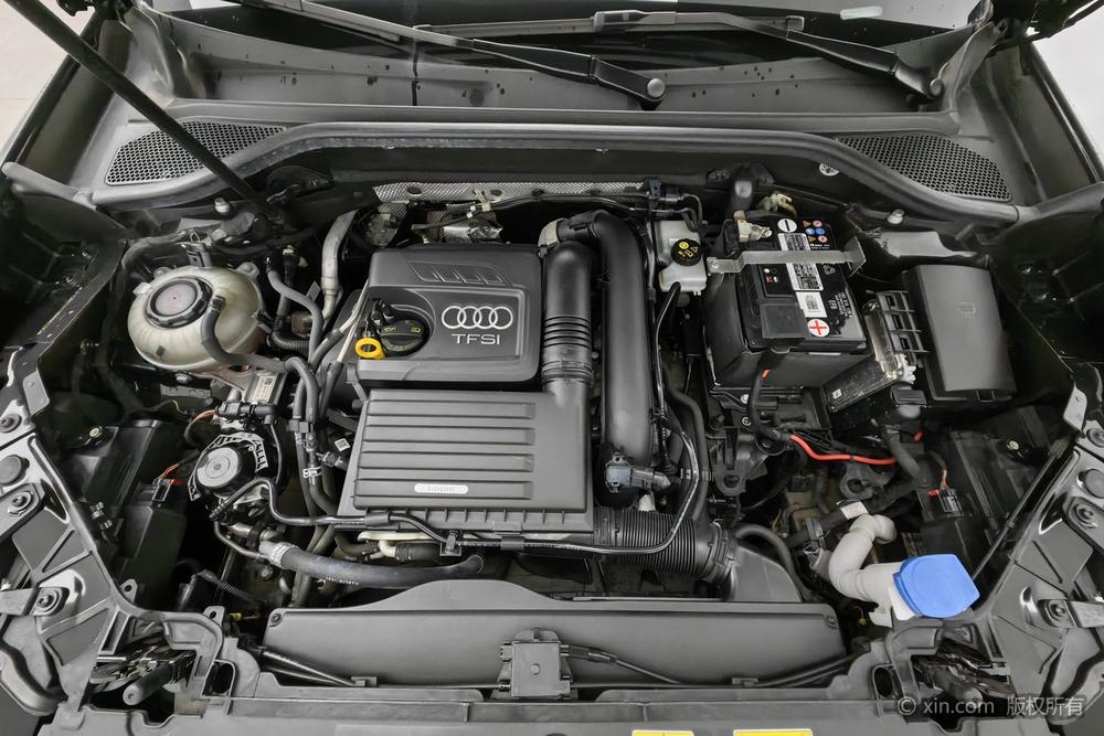 Audi Audi Q2L