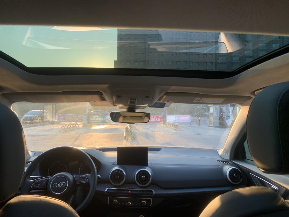 Audi Audi Q2L
