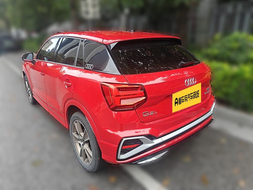 Audi Audi Q2L