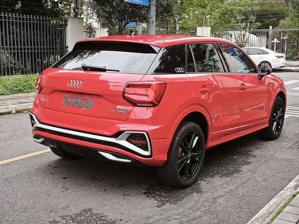 Audi Audi Q2L