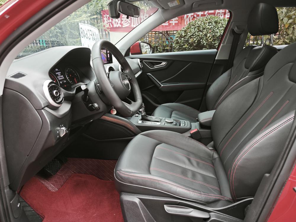 Audi Audi Q2L