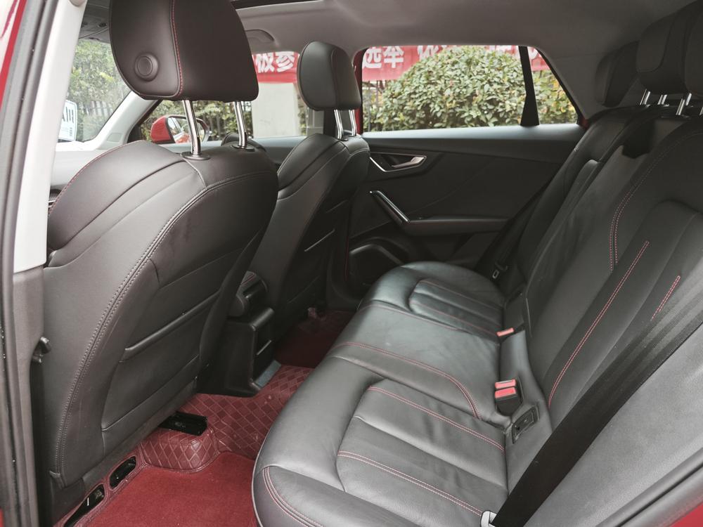 Audi Audi Q2L