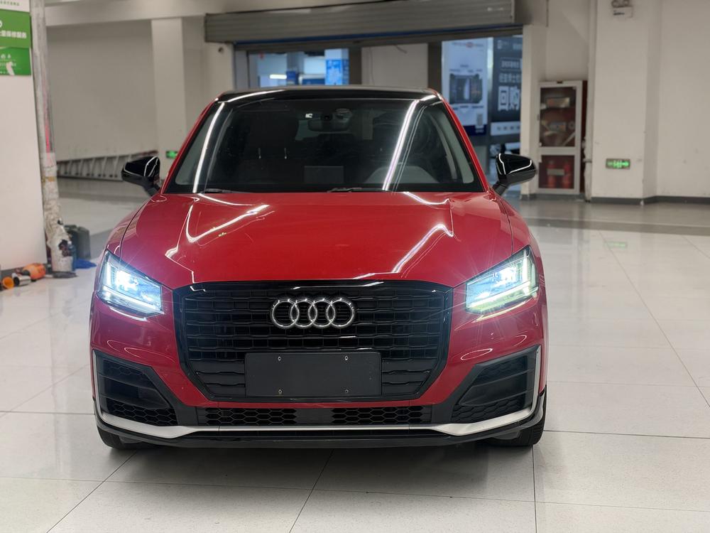 Audi Audi Q2L
