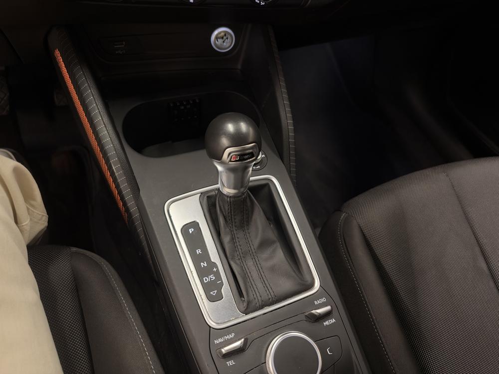 Audi Audi Q2L