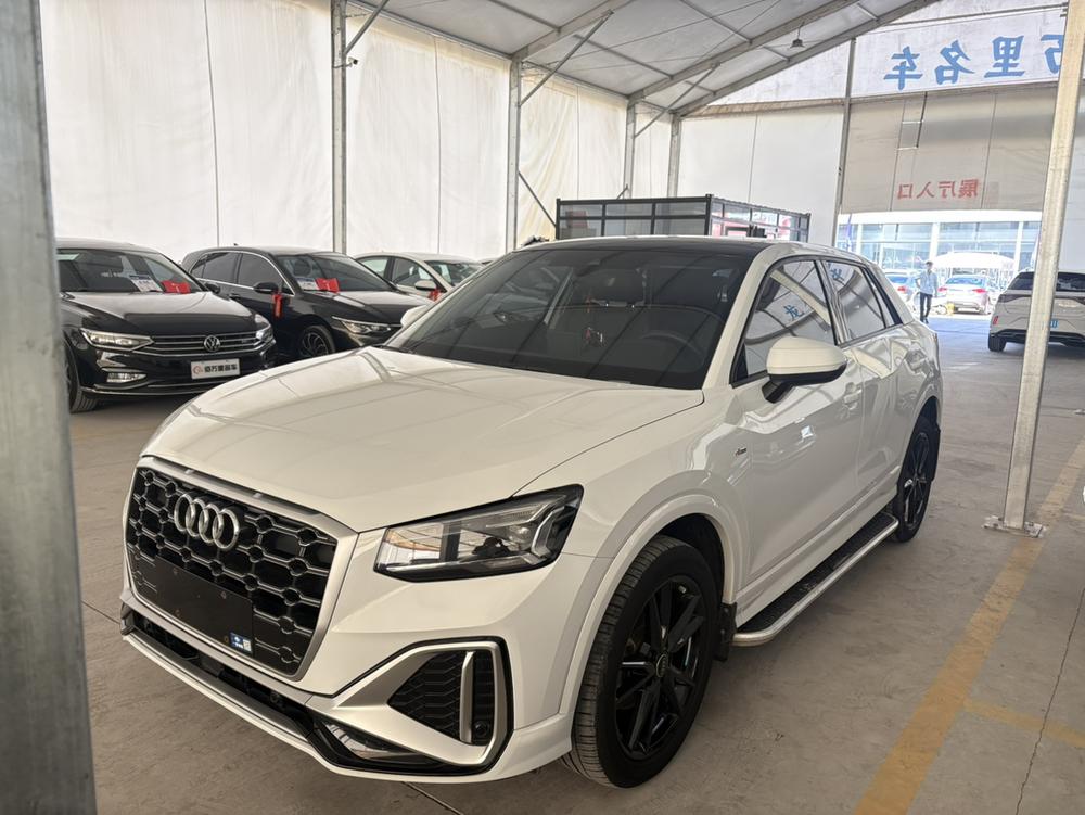 Audi Audi Q2L