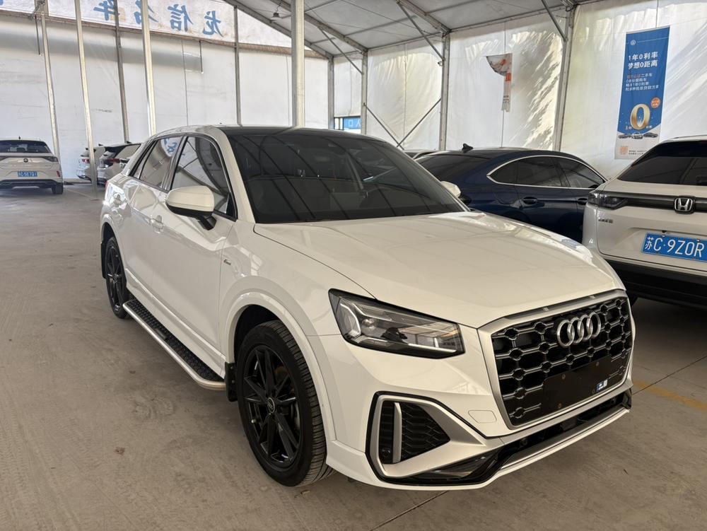 Audi Audi Q2L