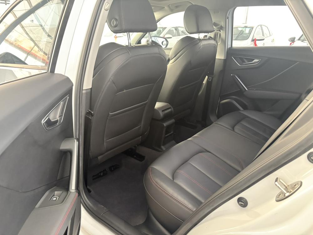 Audi Audi Q2L