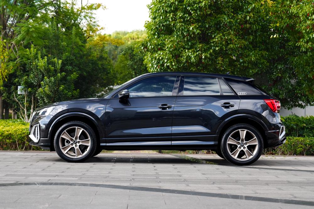 Audi Audi Q2L