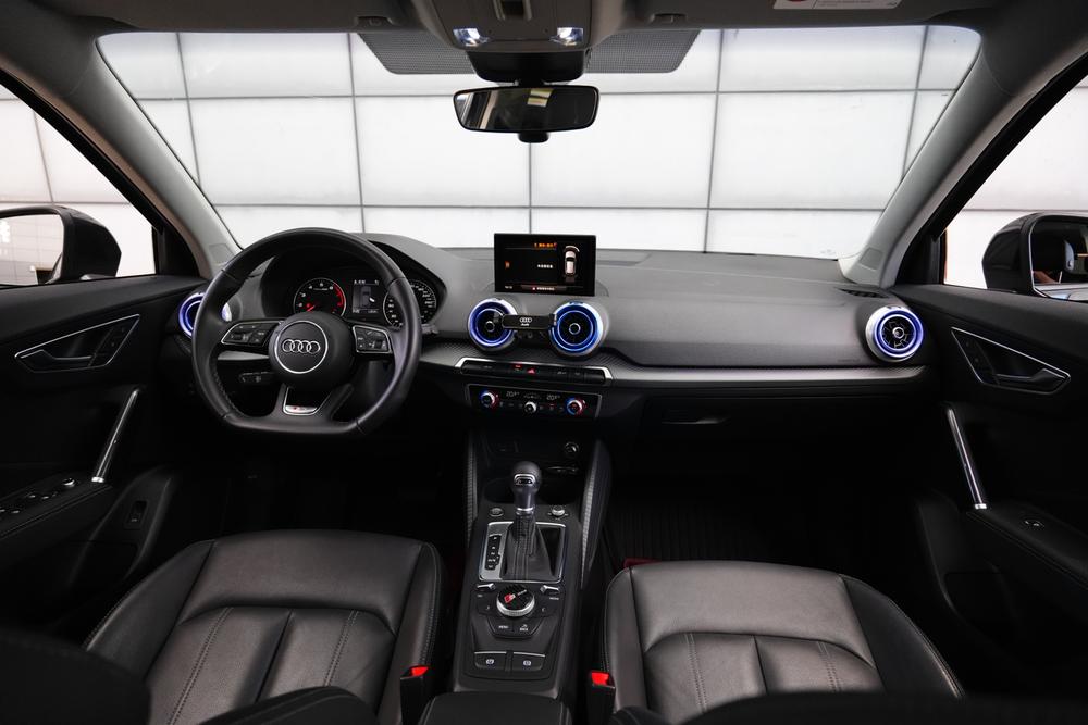 Audi Audi Q2L