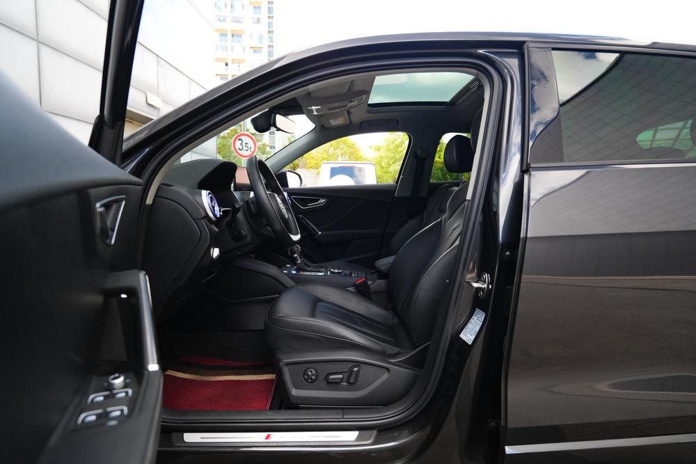 Audi Audi Q2L