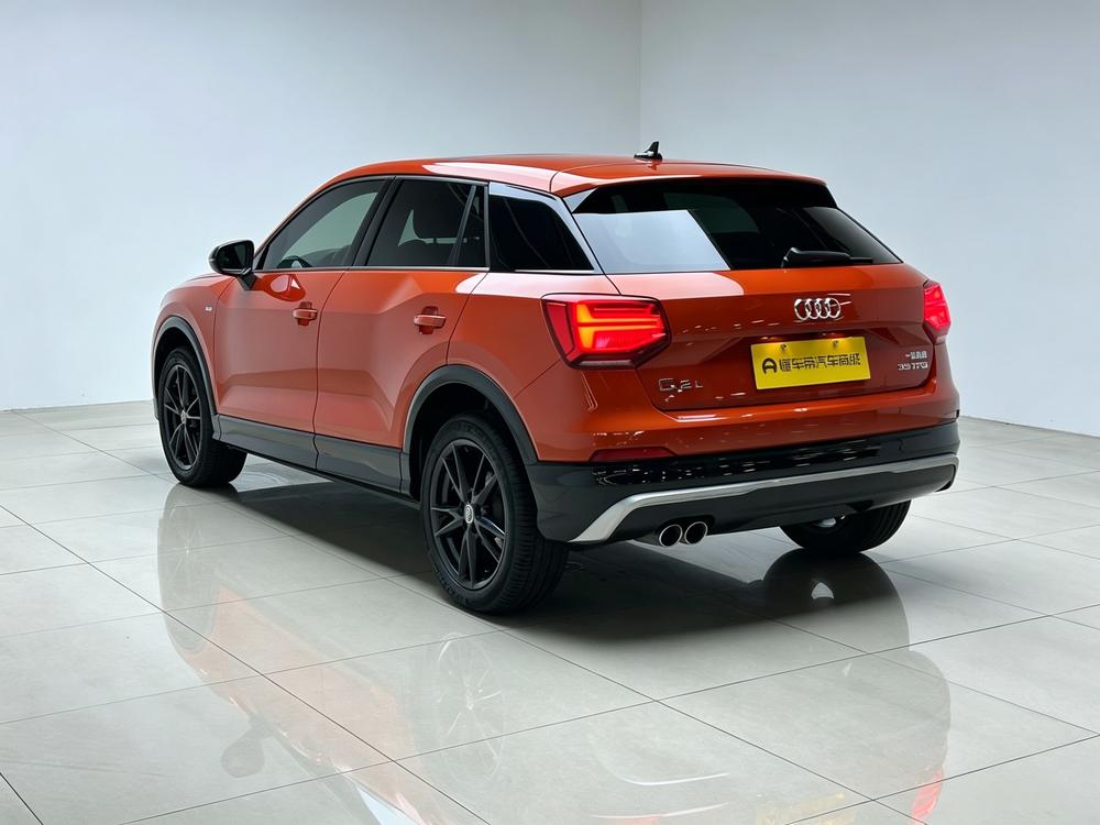 Audi Audi Q2L