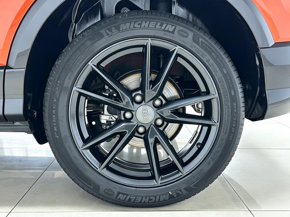 Audi Audi Q2L