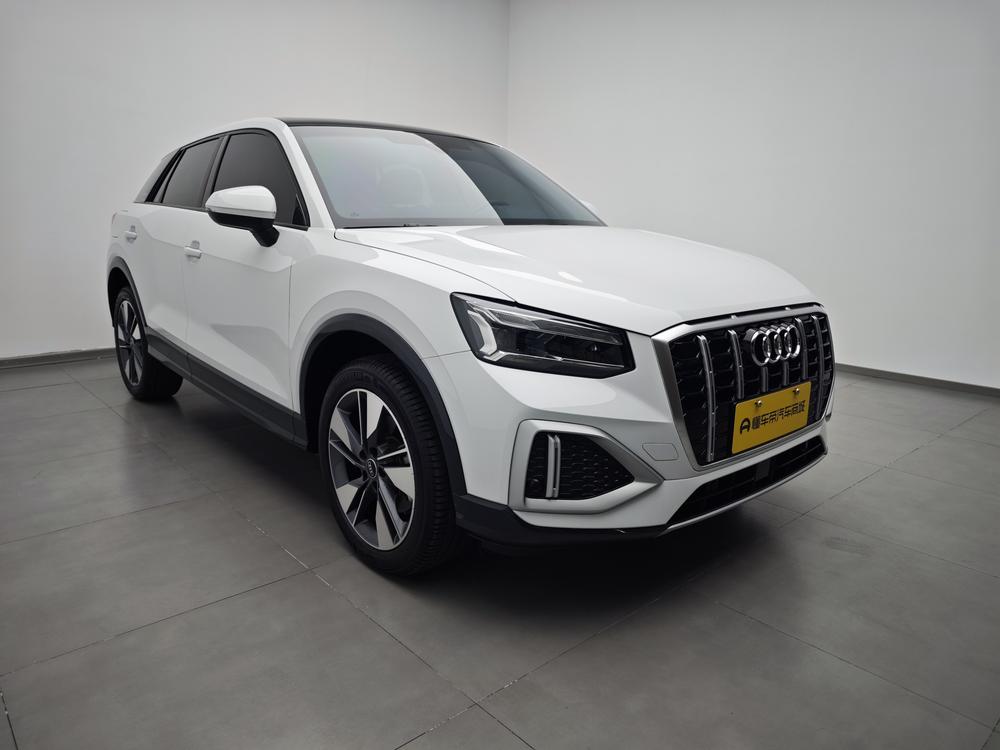 Audi Audi Q2L