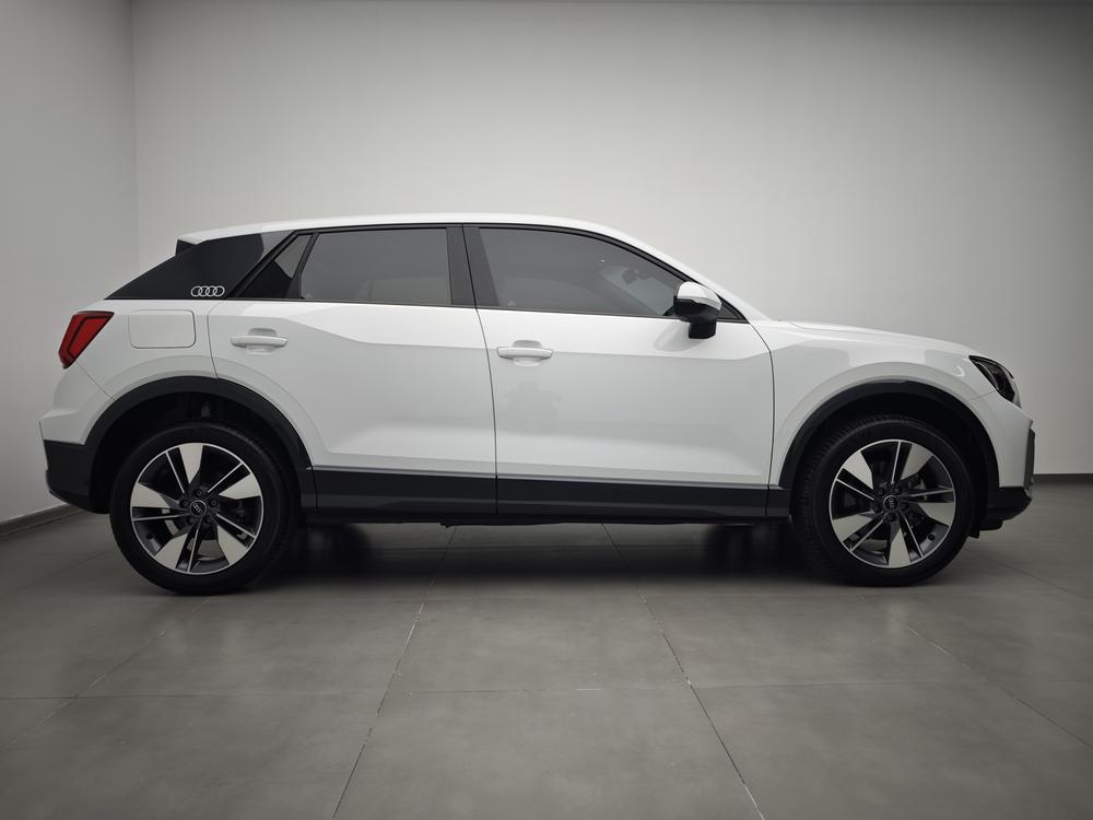Audi Audi Q2L