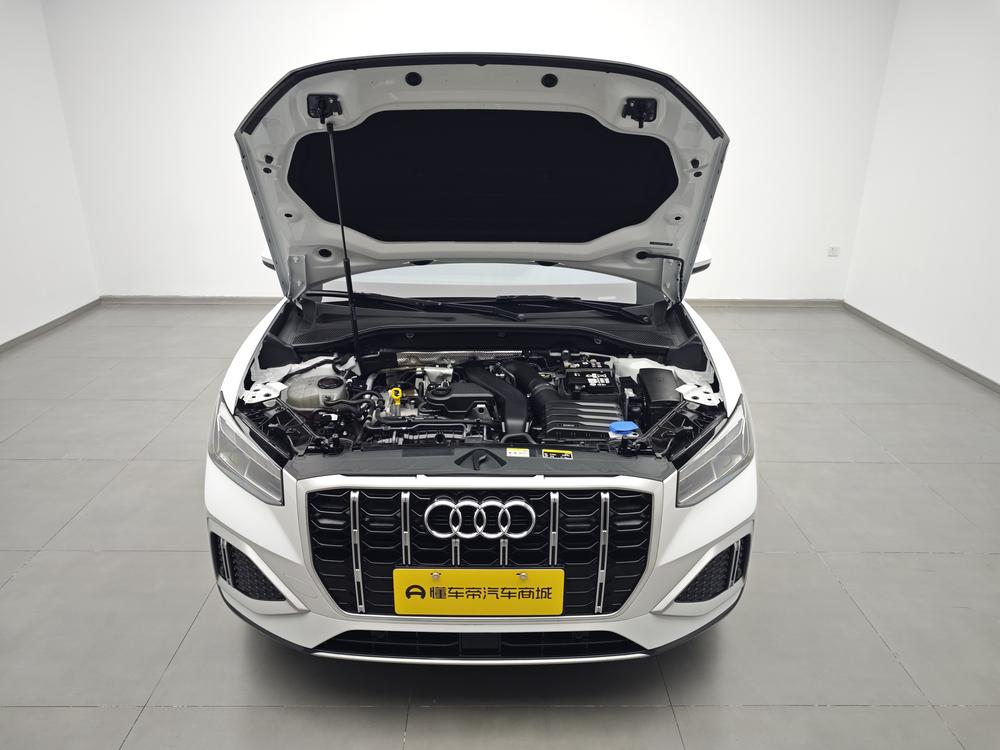 Audi Audi Q2L
